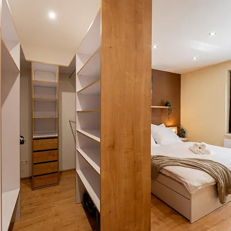 Lejlighed Blizko Stanice Center 2 *